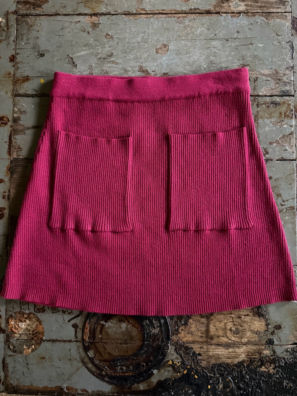 En Saison Dark Berry Ribbed Mini Skirt with Front Pockets